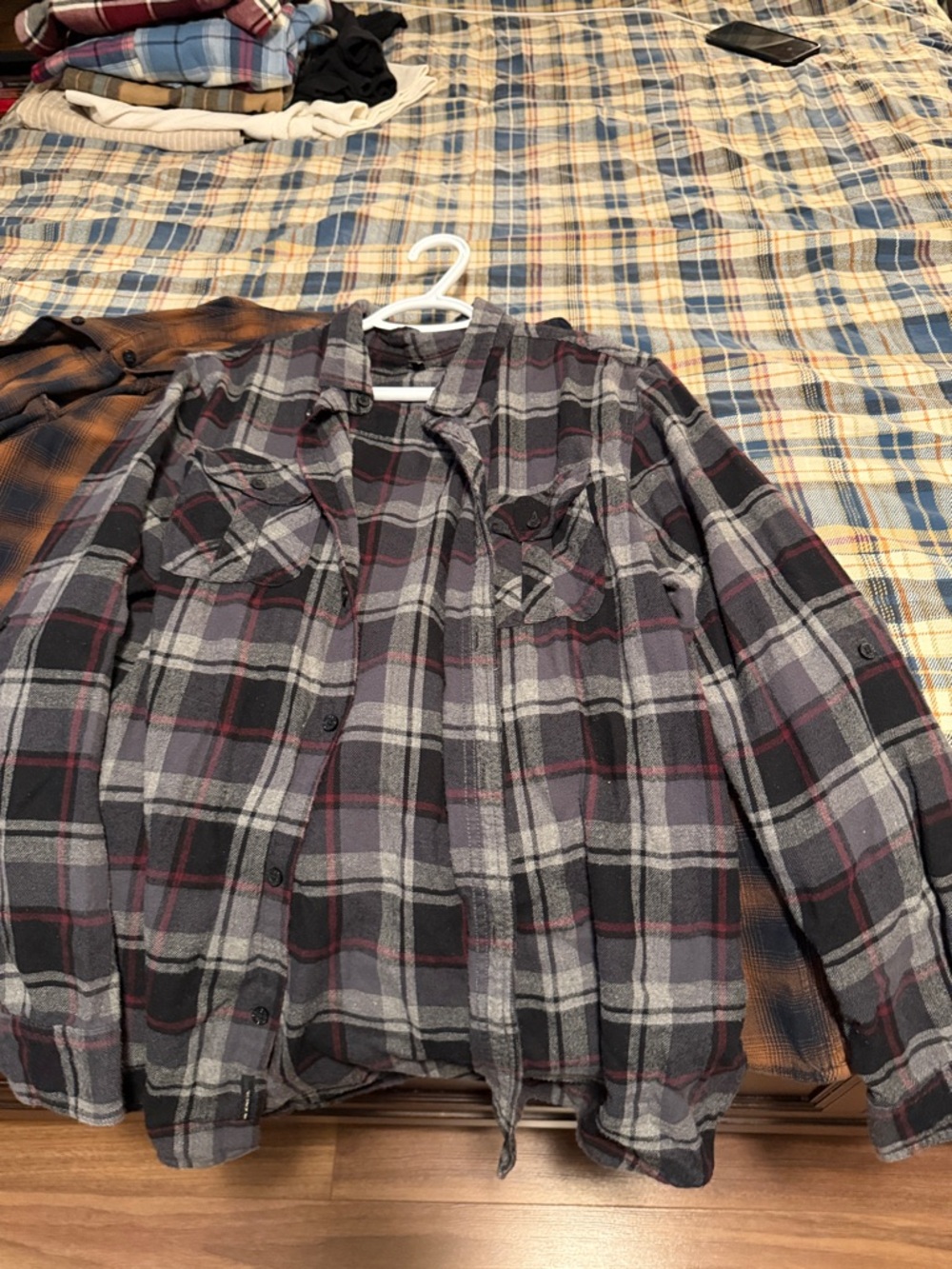Silver Jeans Plaid Flannel Shirt Jacket - Gray, Black & Burgundy Accents